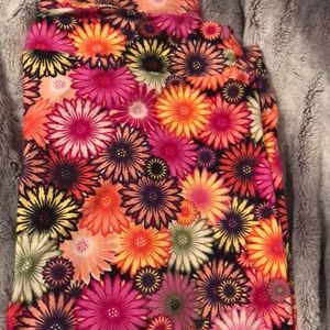 Brand New TC2 LuLaRoe Legging